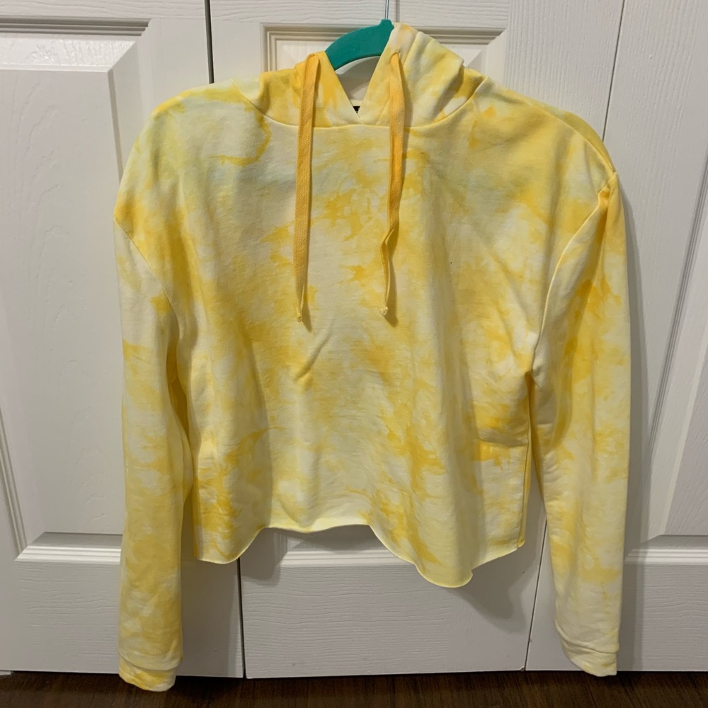 cropped hoodie